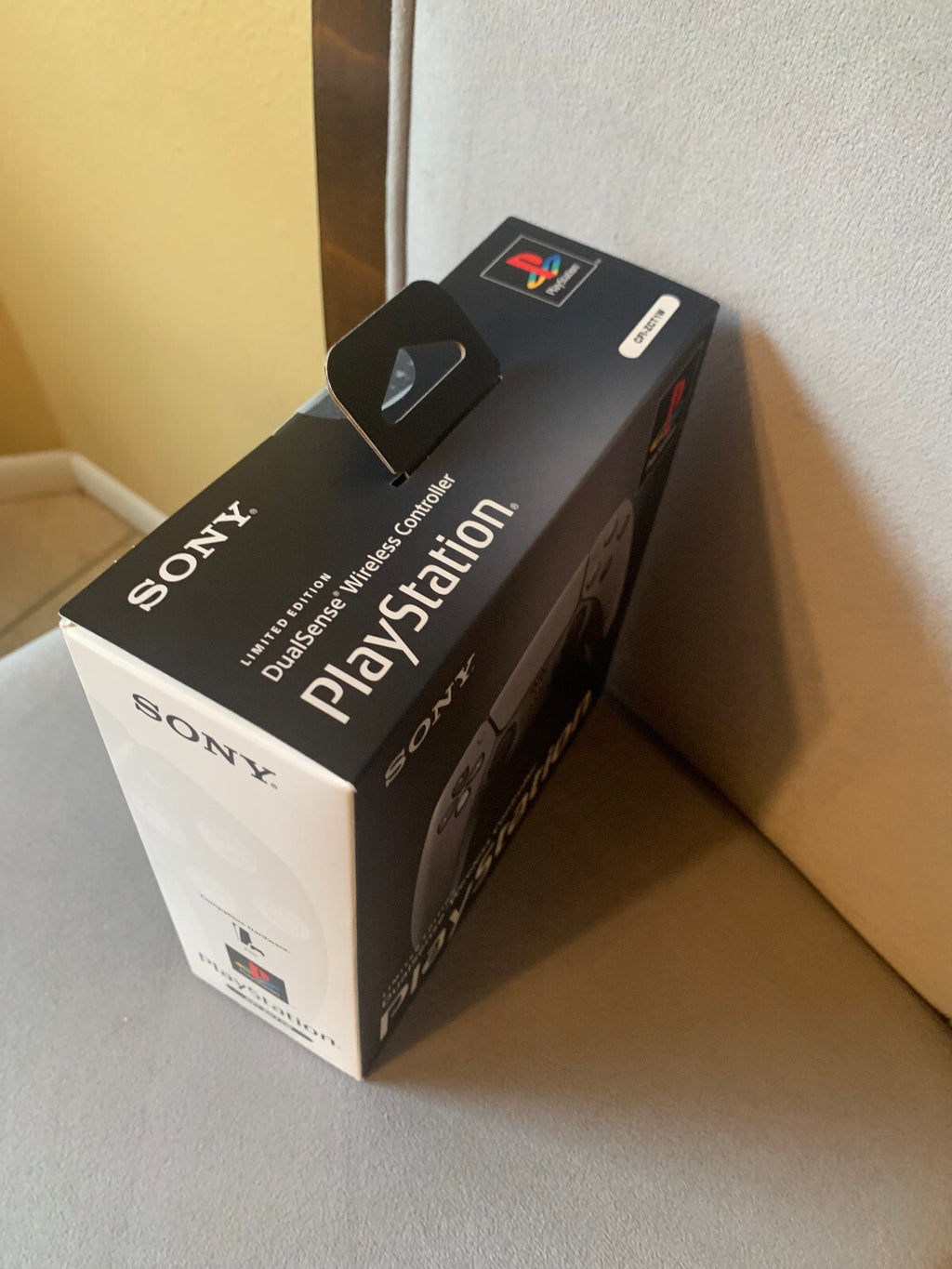 30th Anniversary DualSense Wireless Controller PlayStation Limited Edition NEW