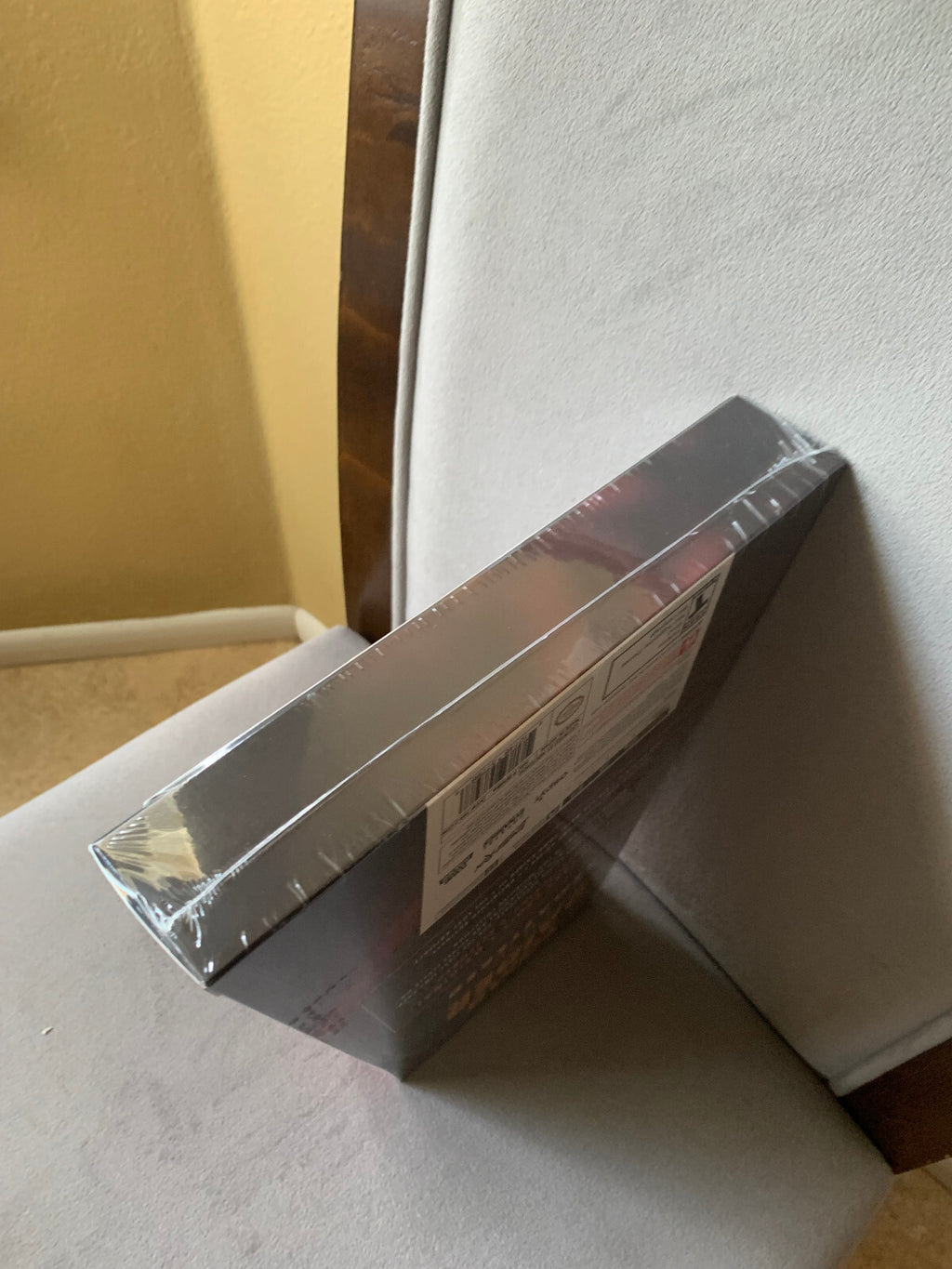 Tomb Raider I-III Remastered Convention Exclusive TR2 Cover Nintendo Switch LRG