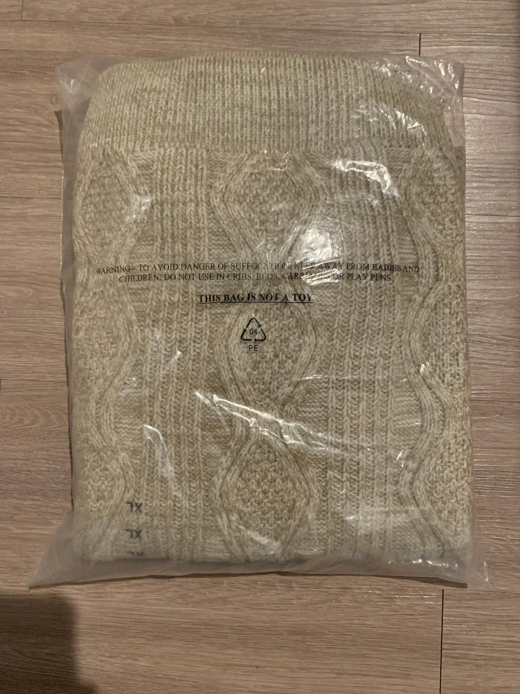 Weatherproof Vintage Men's Zig Zag Cable Knit Crew In Light Taupe XL Extra Large