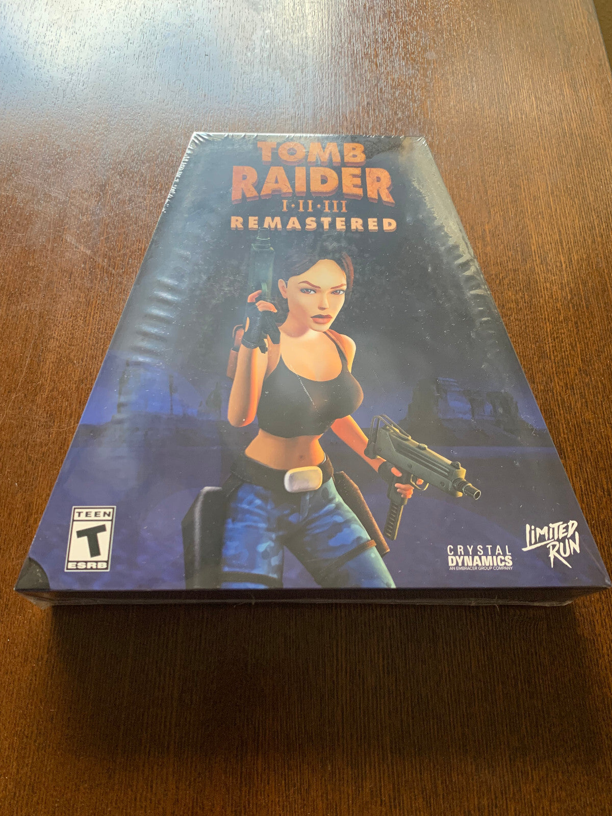 Tomb Raider I-III Remastered Convention Exclusive TR3 Cover Nintendo Switch LRG