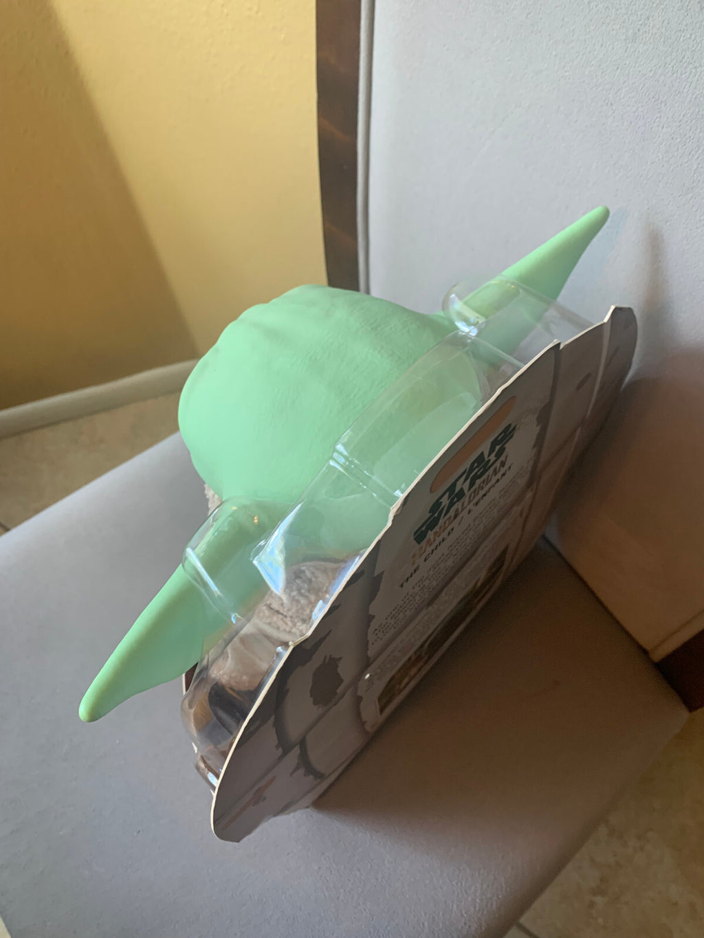 Mattel Disney Star Wars The Mandalorian The Child Baby Yoda 11" Soft Body Toy